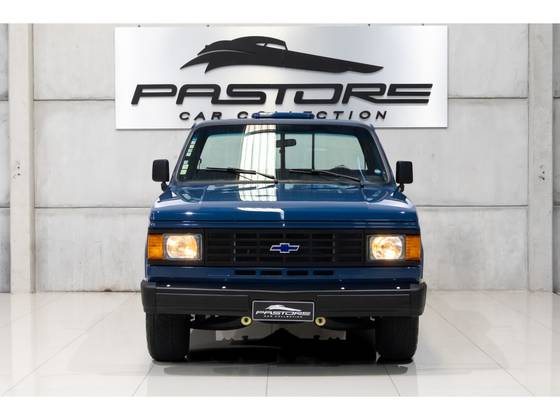 CHEVROLET D20 4.0 CUSTOM DE LUXE CS 8V DIESEL 2P MANUAL